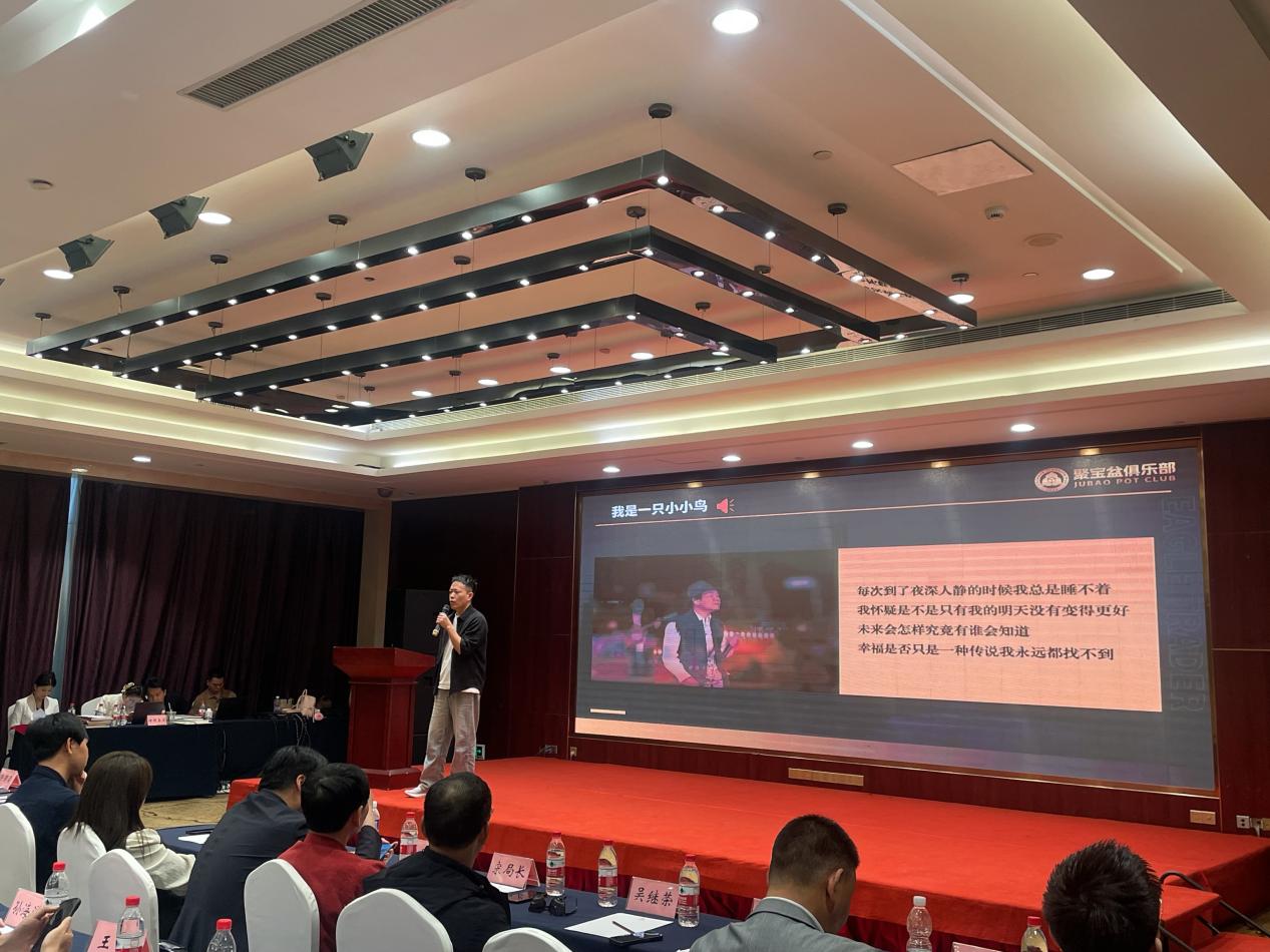 突破极限，见证全球顶尖交易员风采！EagleTrader现场分润30万！